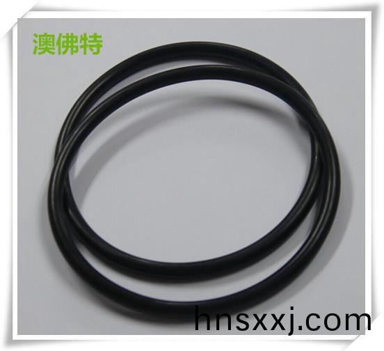 耐低溫耐(nai)汽(qi)油橡膠(jiao)O型(xing)圈