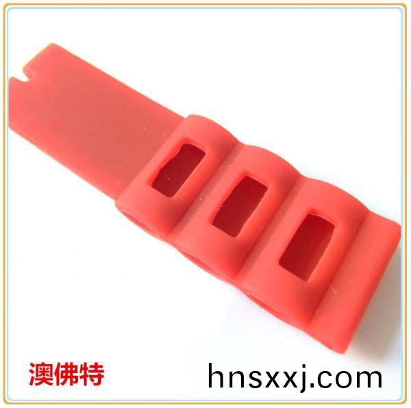 非(fei)標硅膠件