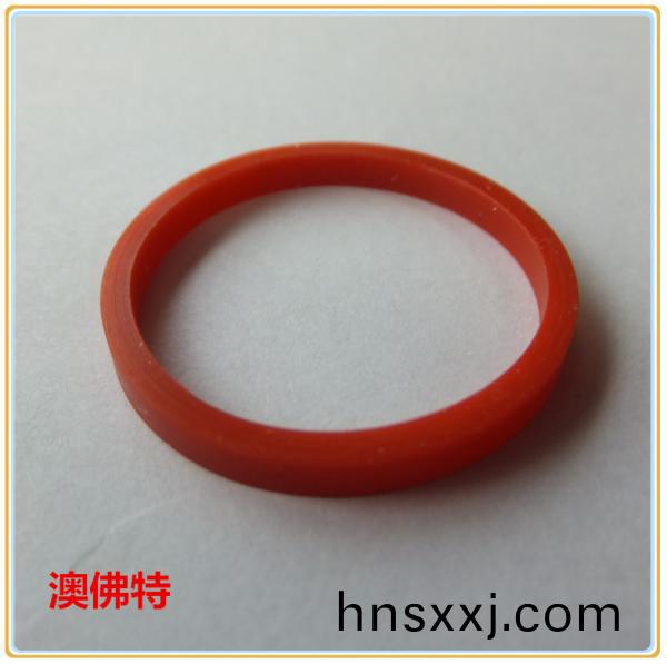 硅(gui)膠(jiao)雜件